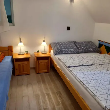 In 42694 Vakantiehuis Balatongyörök