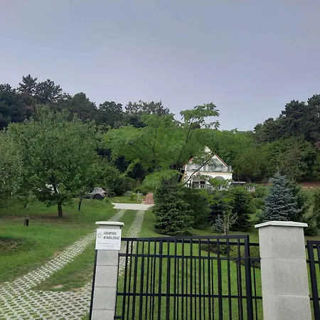 In 42694 Balatongyörök